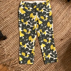 Boden cropped lemon print pants